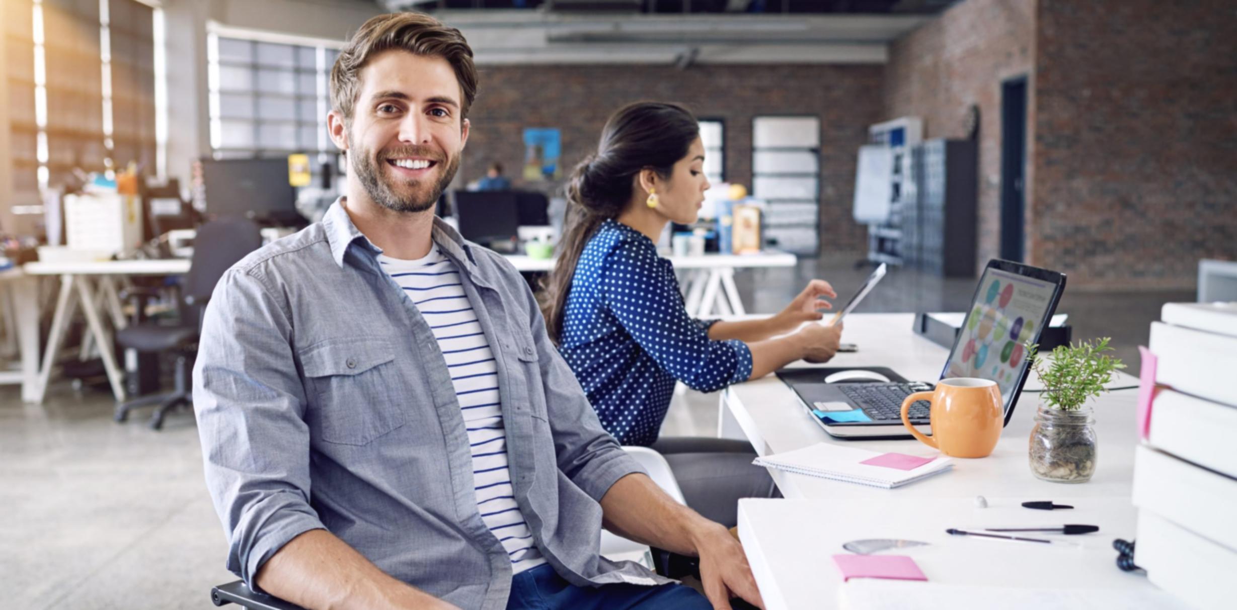 Instructor Zenthivoryx ghidând cursanți prin concepte de budgetare